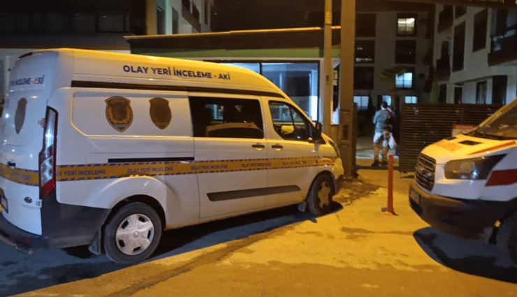 İzmir'de dehşet: Anne ve babasını öldürüp intihar etti