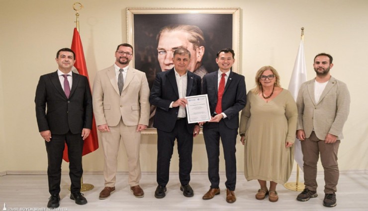 İzmir’in Yaşlı Dostu Şehir unvanı tescillendi