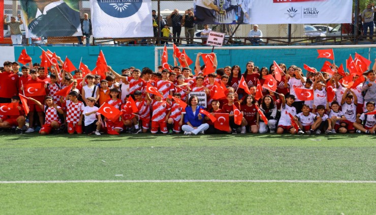 Karabağlar’da amatör spor kulüplerine büyük destek