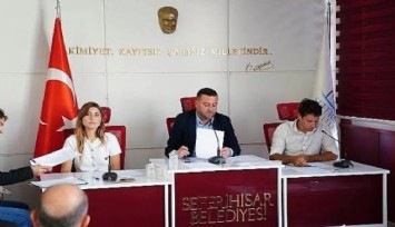 Karakayalar Mahallestatüsüne kavuştu, adı Necat Hepkon oldu