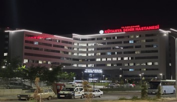 Kütahya'da okul gezisi dönüşünde zehirlenen 28 öğrenci hastaneye kaldırıldı