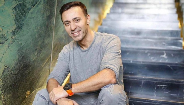 Mustafa Sandal'a İngiltere’den 'Global sanatçı' vizesi