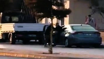 Okul müdürünü üç çocuğunun gözü önünde vurduğu anları kayda aldırdı