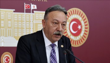 Tacettin Bayır’dan kongre sonrası sert açıklama: İzmirli dayatmaya değil, demokrasiye inanır