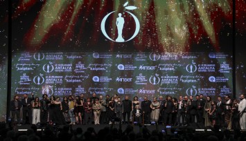 62. Altın Portakal'a ‘Tavşan İmparatorluğu' 7 ödülle damga vurdu