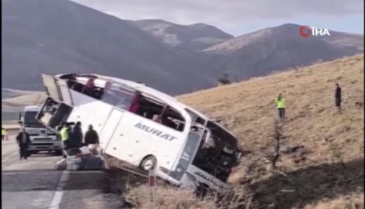 Afyonkarahisar'daki kazada ölenlerin kimlikleri tespit edildi