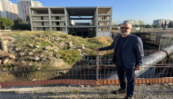 AK Parti Grup Başkan Vekili Yıldız atıl opera binasının içini gezdi: ' İzmirlinin parasını bu beton yığınına gömdüler'