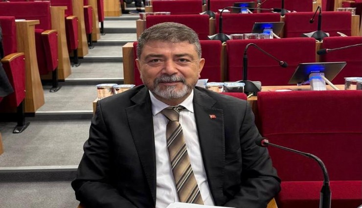 AK Partili Atmaca’dan Büyükşehir’e yemek faturası tepkisi: İzmirli’ye kent lokantası, kendinize rant sofrası