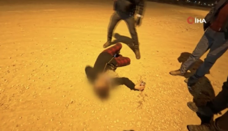 Bekçiler, 'Eve bırakalım' dedi, alkollü kadın 'Ölümü bulursunuz' cevabını verdi