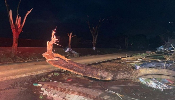 Brezilya’nın Parana eyaletini kasırga vurdu: 6 ölü, 437 yaralı