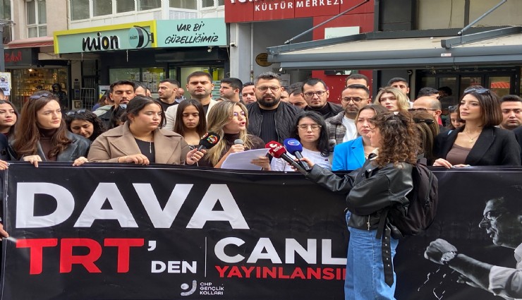 CHP İzmir Gençlik Kolları Kıbrıs Şehitleri’nde haykırdı: İmamoğlu davası TRT’den canlı yayınlansın!