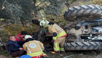 Devrilen traktörün altında kalan çiftçi hayatını kaybetti