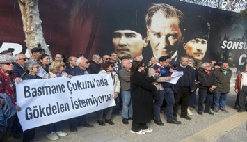 İzmir’deki 165 kuruluştan ortak çağrı: Basmane’deki kamu arazisinde kent suçu işlenmesin