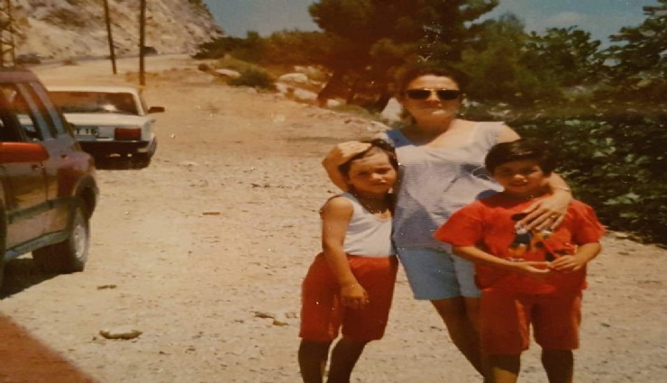 Metin Akpınar’ın biyolojik kızı olduğu iddia edilen Duygu Nebioğlu: 'Dava bittiğinde susturulmuş çocukların da sesi olacağım'