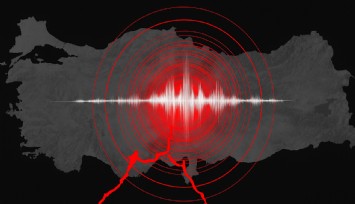 Sındırgı peş peşe depremlerle sarsıldı