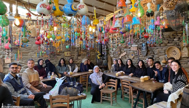 Büyükşehir’den üniversite öğrencilerine Tire gezisi