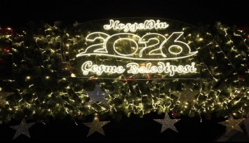 Çeşme’de yılbaşı coşkusu meydanlara taşınıyor