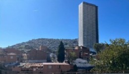 İzmir’de imarda devrim gibi karar: Kadifekale’nin silüetini kapatacak Ballıkuyu’daki yapılaşma emsali 3’ten 1.5’e düşürülecek