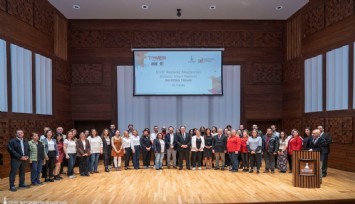 İzmir’in çok dilli ve çok kültürlü yapısı kutlandı