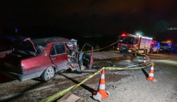 Manisa’da bir aile darmadağan oldu: iki araç birbirine girdi, 3 can kaybı