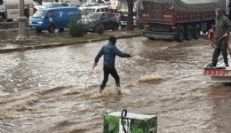 Sağanak yağış Muğla’yı vurdu