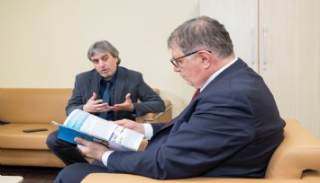 Akdeniz Kentler Ağı ile katı atık ve körfez temizliği için iş birliği