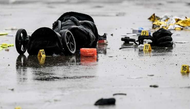 Almanya'da araç kalabalığın arasına dalmıştı: 2 yaşındaki çocuk ve annesi hayatını kaybetti