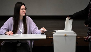 Almanya'da erken genel seçimin ön sonuçları açıklandı: 19 Türk kökenli aday meclise girdi