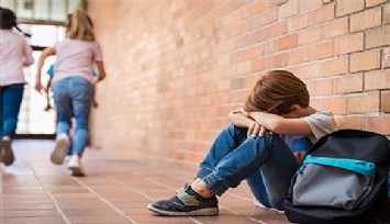 DEÜ adli kayıtları ortaya çıkardı: İzmir’de okulda şiddet ve zorbalığın en büyük mağdurları ortaöğretim öğrencileri