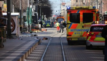 Almanya’da araç kalabalığa daldı: 2 ölü, 25 yaralı