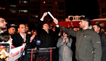 Başkan Eşki’den İmamoğlu protestosu: Üniversite diplomasını yaktı