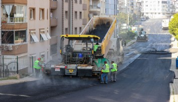 Buca'da asfalt seferberliğine ''kalite kontrol onaylı'' video