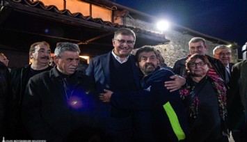 Cemil Tugay ikinci iftarda Tirelilerle buluştu: Komşularım, dualarımız kabul olsun