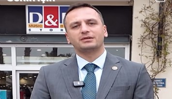 CHP’nin firma boykotunu Bornova Belediye Başkanı Ekşi’den esprili destek: Kitap okumanızı destekliyoruz ama siz kitabın nereden almayacağınızı çok iyi bilirsiniz