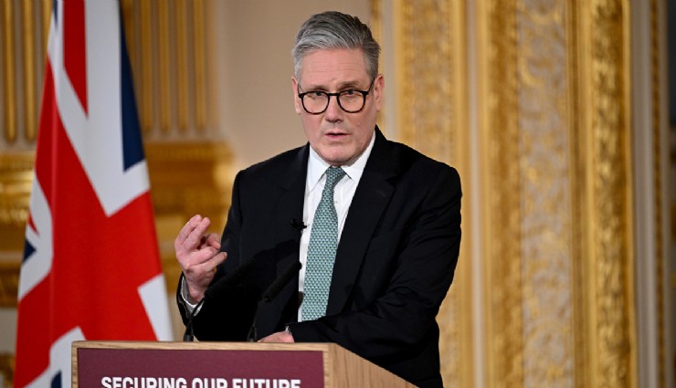 İngiltere Başbakanı Starmer: 'Ukrayna'da barış için ağır yükü Avrupa üstlenmeli'