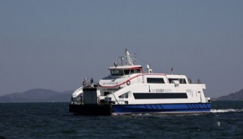 İzmir'de vapur seferleri iptal edildi