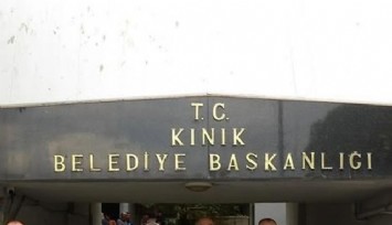 Kınık Belediye Başkanı Bodur ile anlaşamadığı iddia edilen 4 CHP'li meclis üyesi istifa etti