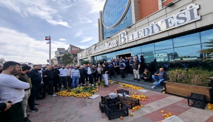 Pazarcı esnafından Karabağlar Belediyesine katı atık vergisi protestosu