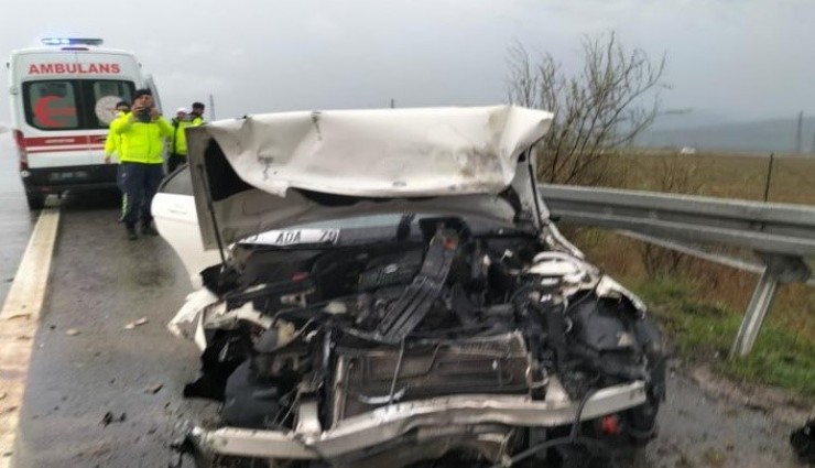 Susurluk'ta zincirleme kaza: 2 ölü, 4 yaralı