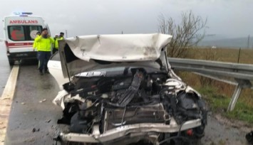 Susurluk'ta zincirleme kaza: 2 ölü, 4 yaralı