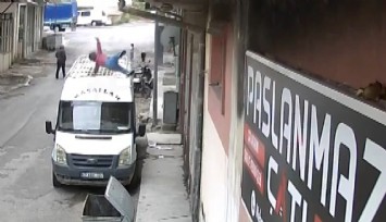 2’nci kattan çöp konteynerine düşen bebek güvenlik kamerasına yansıdı