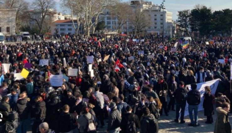 İmamoğlu protestolarında tutuklanan 102 gence tahliye