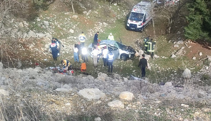 Konya'da korkunç kaza: Otomobil uçuruma yuvarlandı