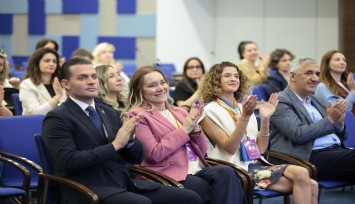 Başkan Mutlu ‘Birlikte Mümkün Etkinliği’nde konuştu