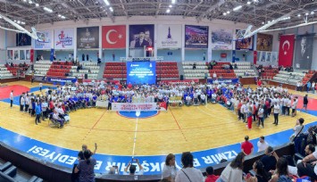 Celal Atik Spor Salonu’nda gençlik buluşması