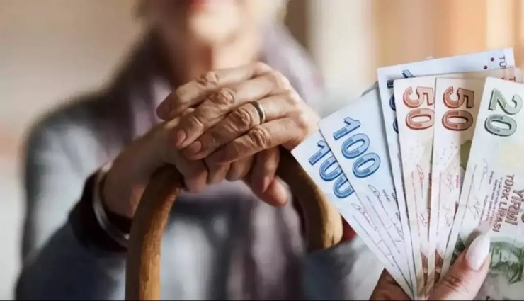 Emekli bayram ikramiyesi ödemeleri yarın başlıyor