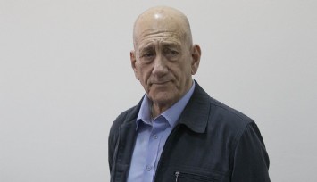 Eski İsrail Başbakanı Olmert: 'İsrail'in şu an Gazze'de yaptığı şeyler bir savaş suçu'