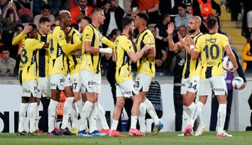 Fenerbahçe, Başakşehir deplasmanında 4 golle kazandı