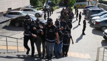 İzmir dahil 9 ilde FETÖ'ye finansal destek sağlayan şüphelilere operasyon: 13 şüpheliye gözaltı