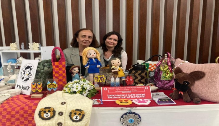 İzmir’de ''Kadın Erkek Fırsat Eşitliği Çalıştayı'' düzenlendi